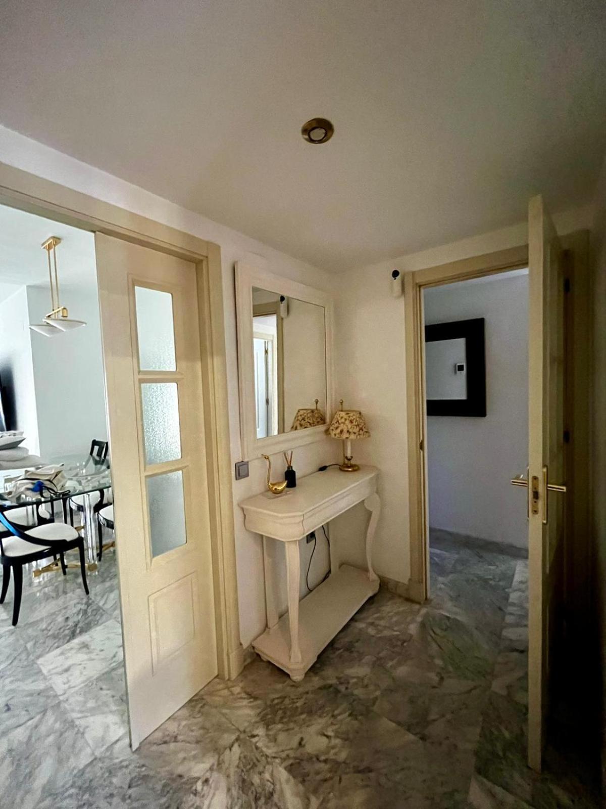 Tu Oasis De Lujo Junto Al Guadalquivir Apartamento Sevilha Exterior foto