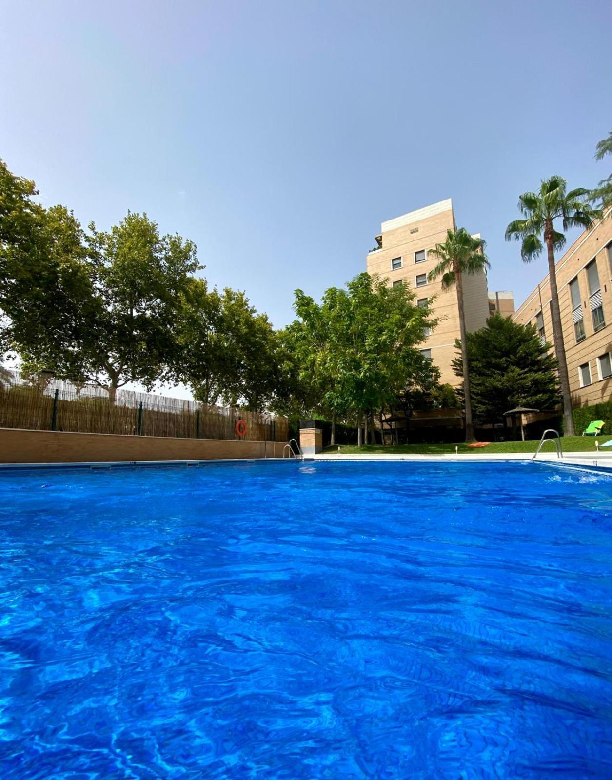 Tu Oasis De Lujo Junto Al Guadalquivir Apartamento Sevilha Exterior foto