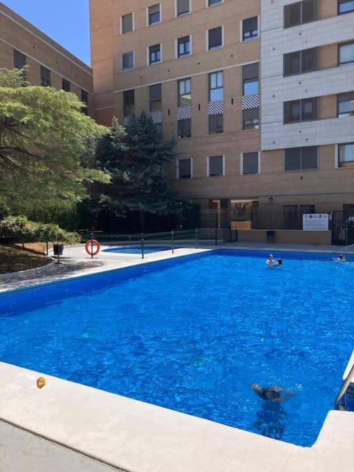 Tu Oasis De Lujo Junto Al Guadalquivir Apartamento Sevilha Exterior foto