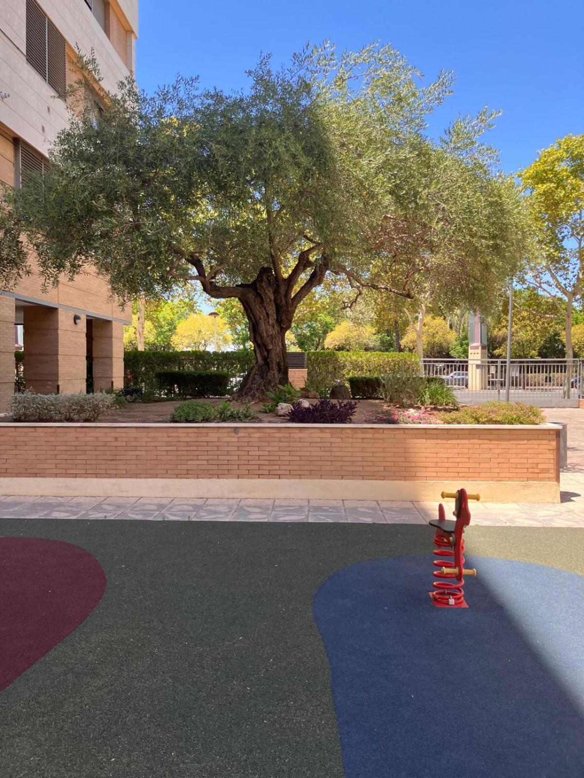 Tu Oasis De Lujo Junto Al Guadalquivir Apartamento Sevilha Exterior foto