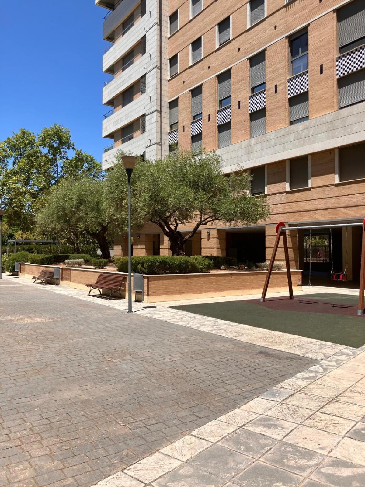 Tu Oasis De Lujo Junto Al Guadalquivir Apartamento Sevilha Exterior foto