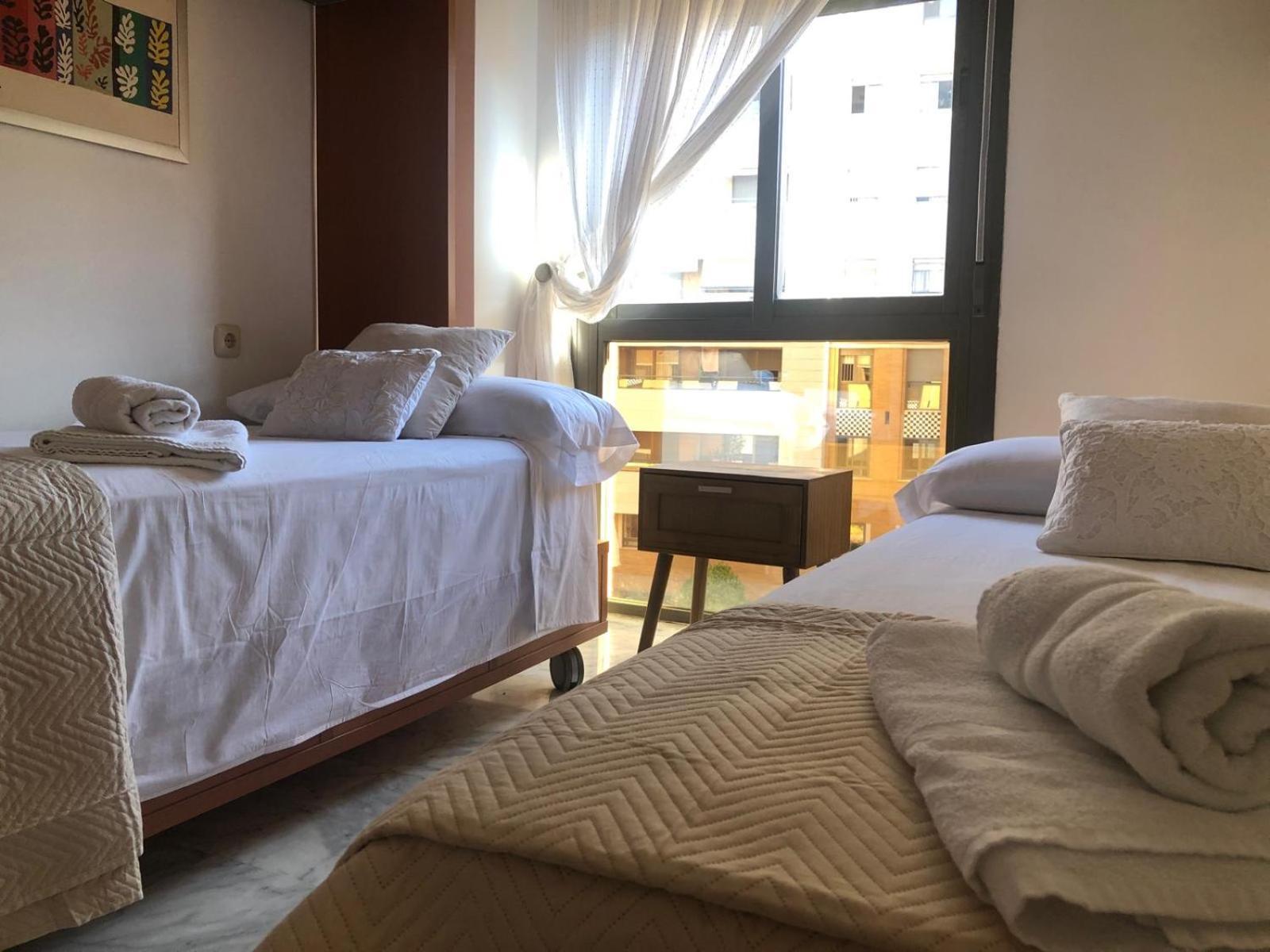 Tu Oasis De Lujo Junto Al Guadalquivir Apartamento Sevilha Exterior foto